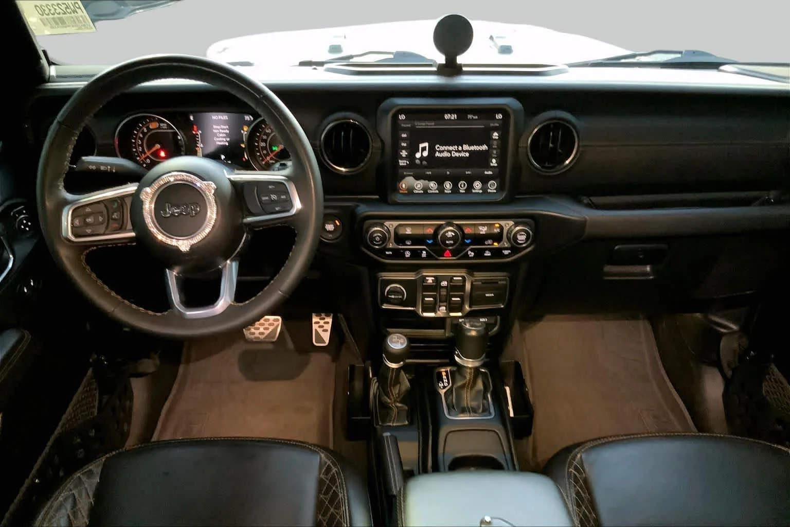 Used 2023 Black Clearcoat Jeep High Altitude image 25