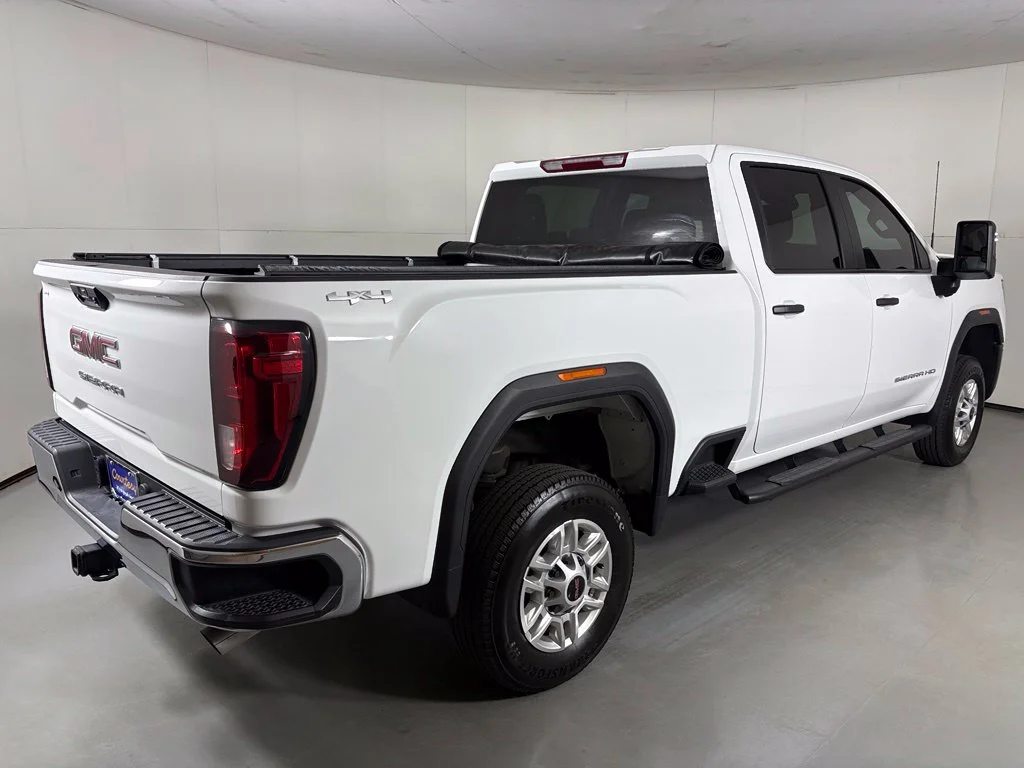 Used 2024 White GMC Pro image 8