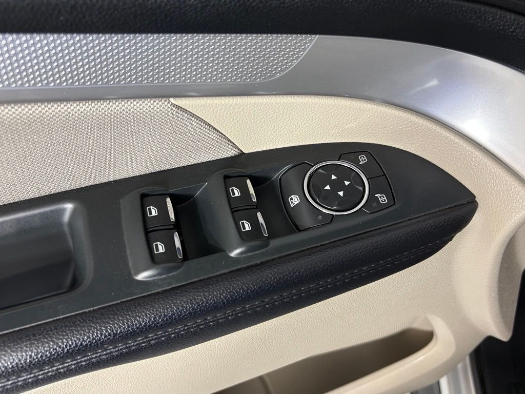 Used 2018 Silver Ford Base image 14