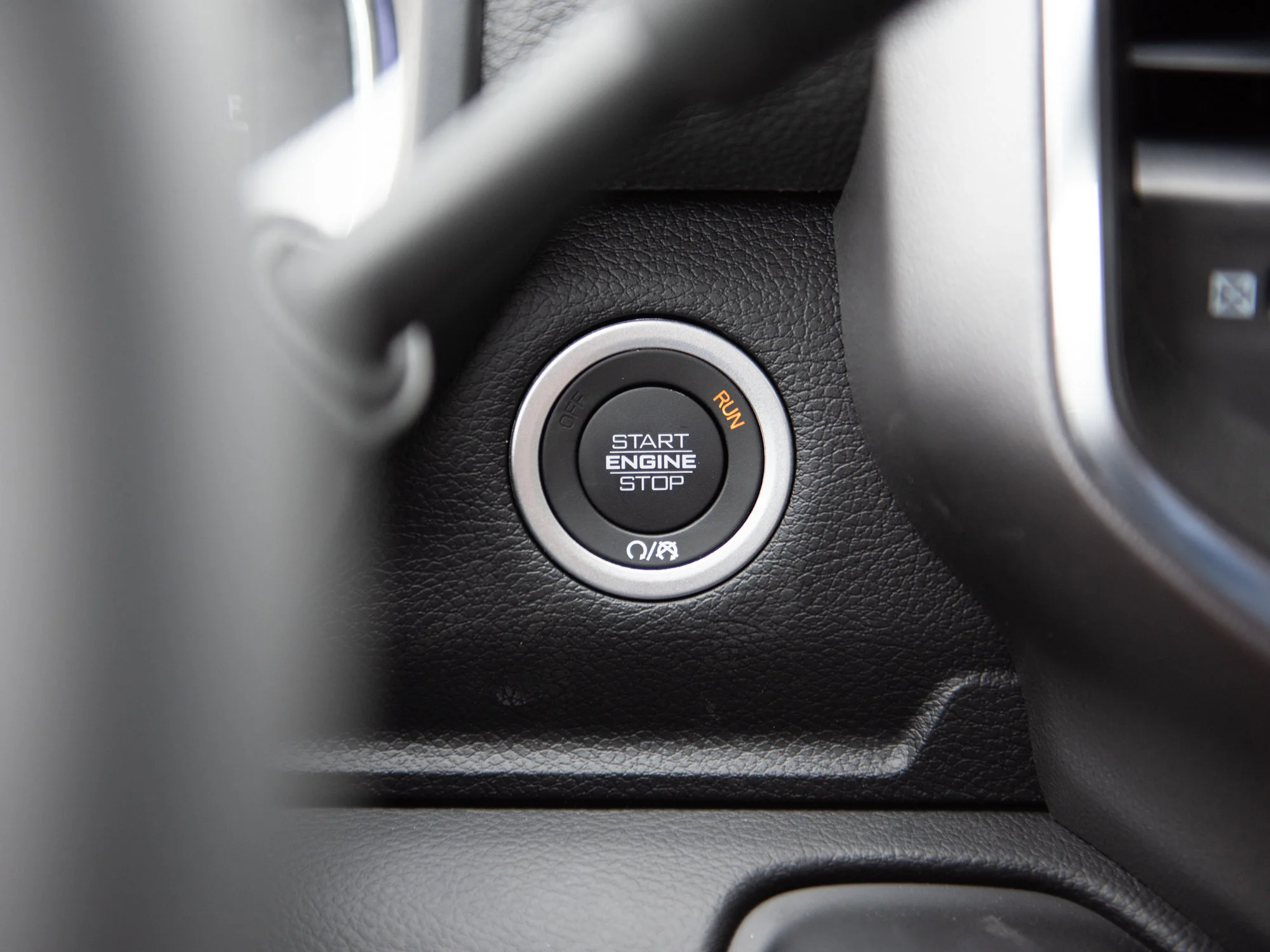 New 2026 Grey RAM Laramie* image 17