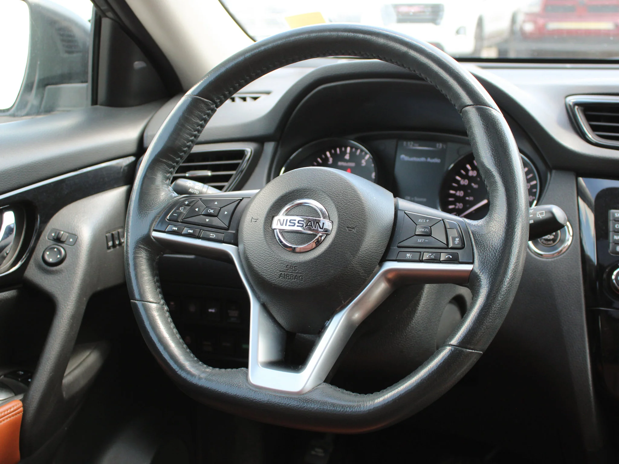Used 2017 Grey Nissan SL * BOSE | Adaptive Cruise | Brown Heated Leather | Navigation | Remote Start | Panoramic Sunroof image 4