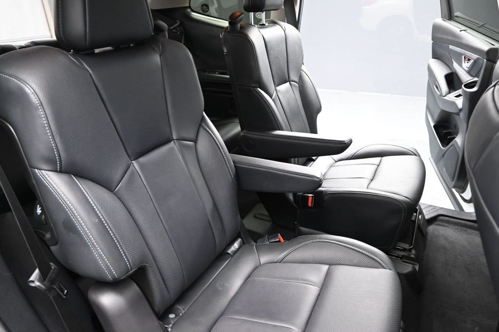 Used 2023 White Subaru Limited image 22