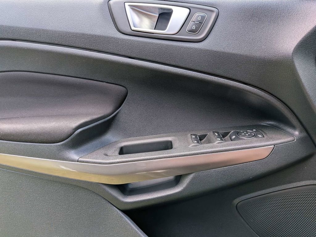 Used 2019 Black Ford SE image 22