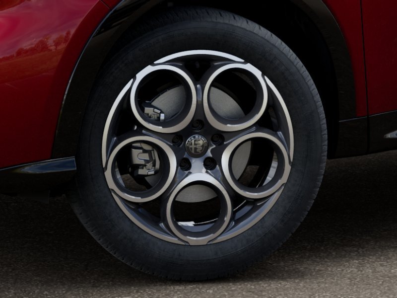 New 2025 Alfa Rosso (Red) Exterior Paint Alfa Romeo Base image 33