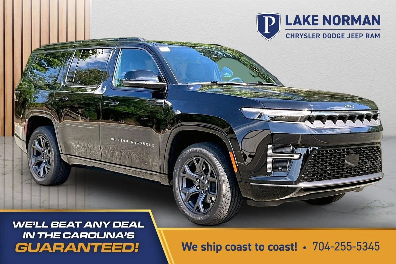 New 2026 High Gloss Black Exterior Paint Jeep Limited Altitude image 1