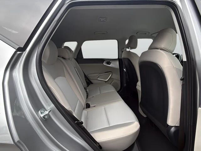 Used 2025 Silver Kia LX image 10