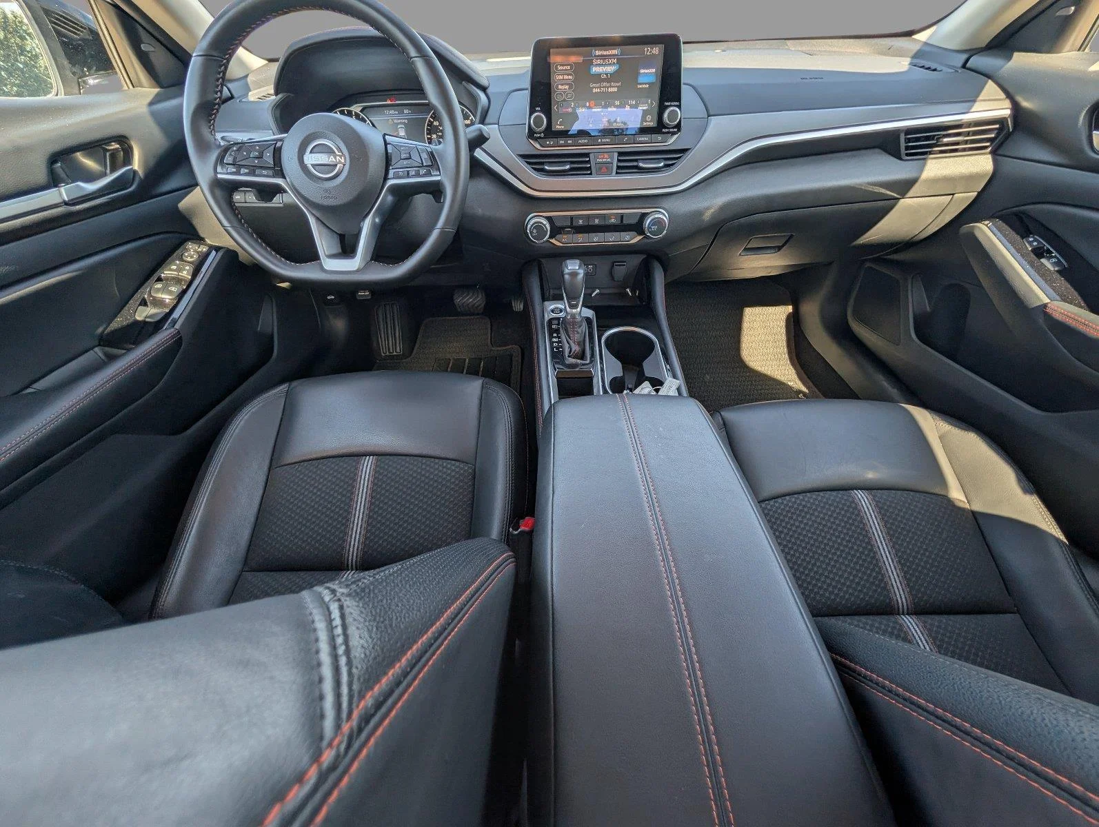Used 2025 Silver Nissan SR image 29