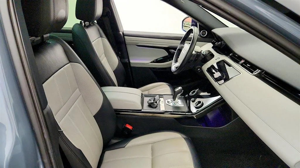 Used 2020 Nolita Grey Metallic Land Rover P250 First Edition w/ Upgraded Wheels & Adaptive Dynamics image 25