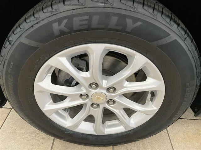 Used 2020 BLUE Chevrolet LT image 32