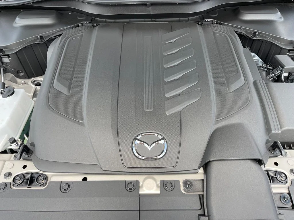 New 2026 Platinum Quartz Metallic Mazda 3.3 Turbo Premium Plus AWD image 33
