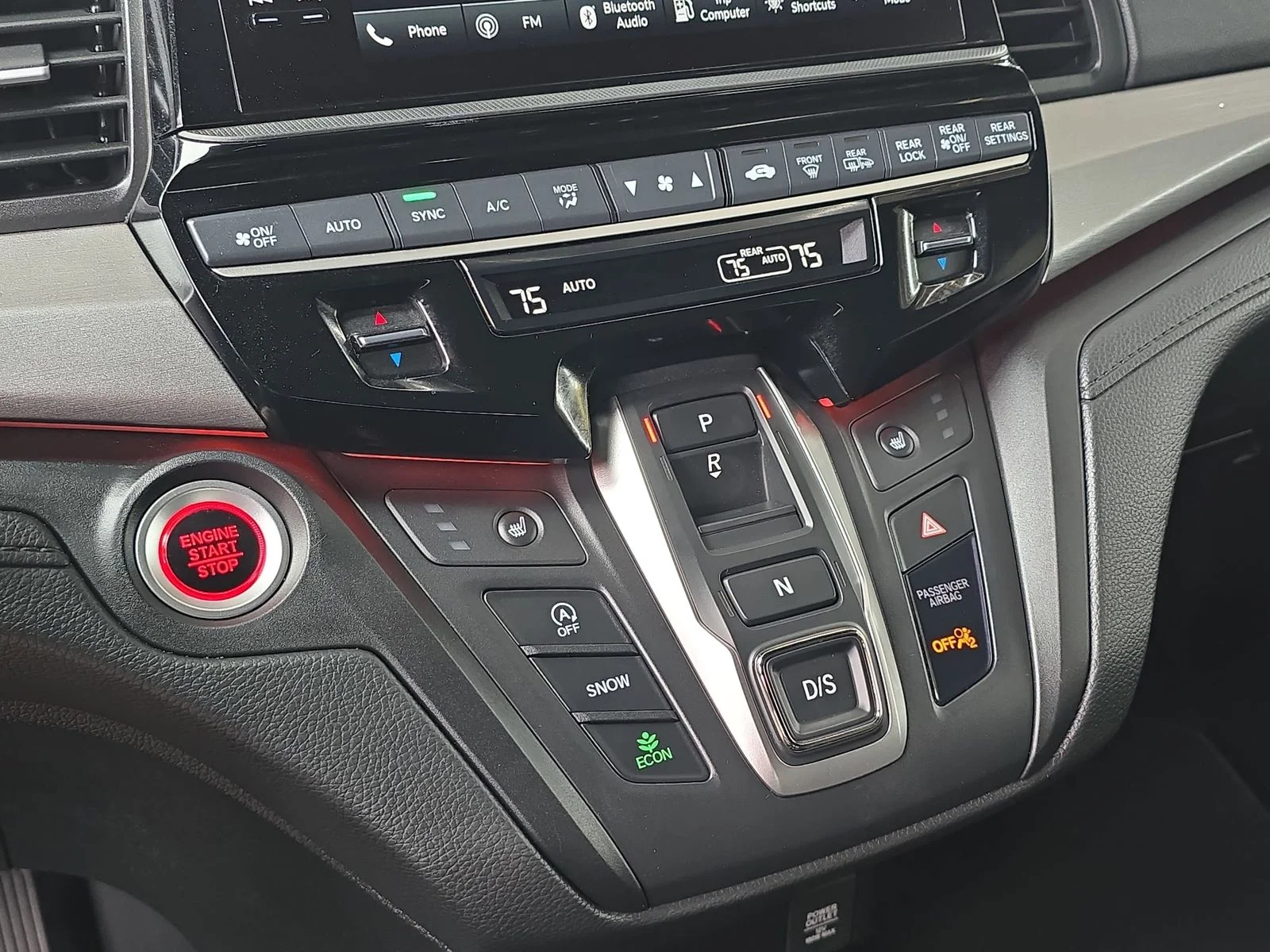 2025 Honda Odyssey Sport L - Photo 23
