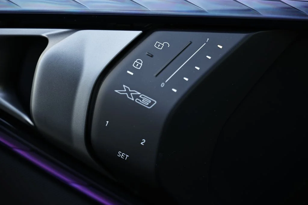 New 2026 Skyscraper Grey Metallic BMW 30 xDrive image 16