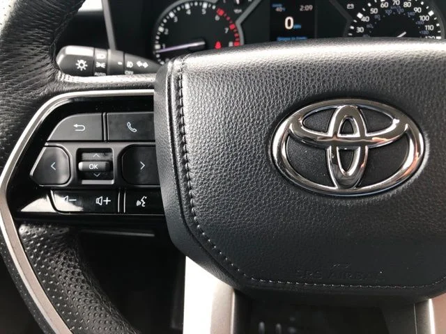 Used 2023 Ice Toyota SR5 image 25