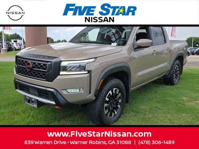 Used 2024  Nissan PRO-4X image 3
