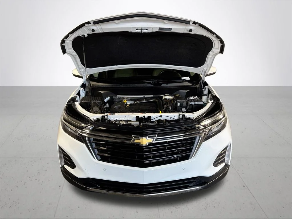 Used 2024 White Chevrolet LT image 21