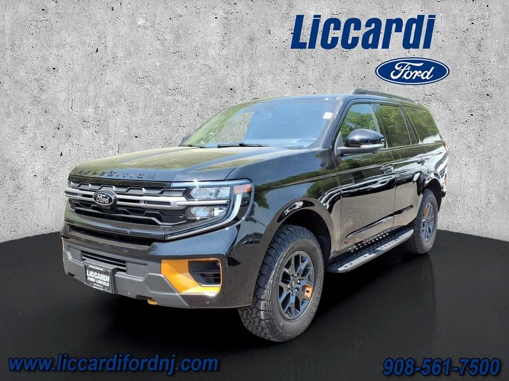 Certified Used 2025 Black Ford Tremor image 3