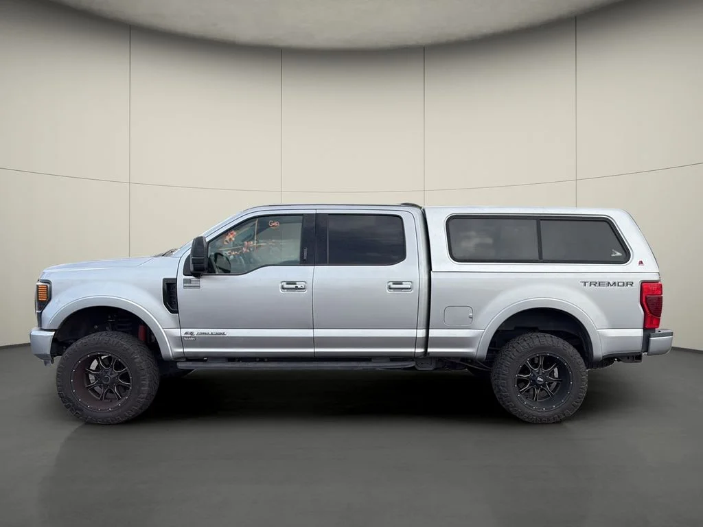 Used 2021 Silver Ford Lariat image 4