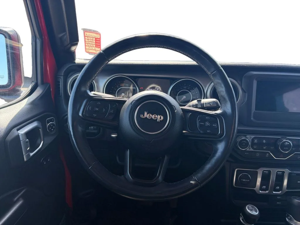 Used 2019 Red Jeep Sport S image 13