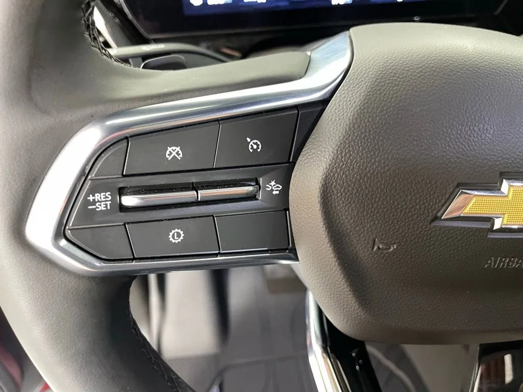 2025 Chevrolet Suburban Premier - Photo 27