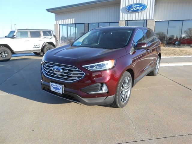 2024 Ford Edge Titanium
