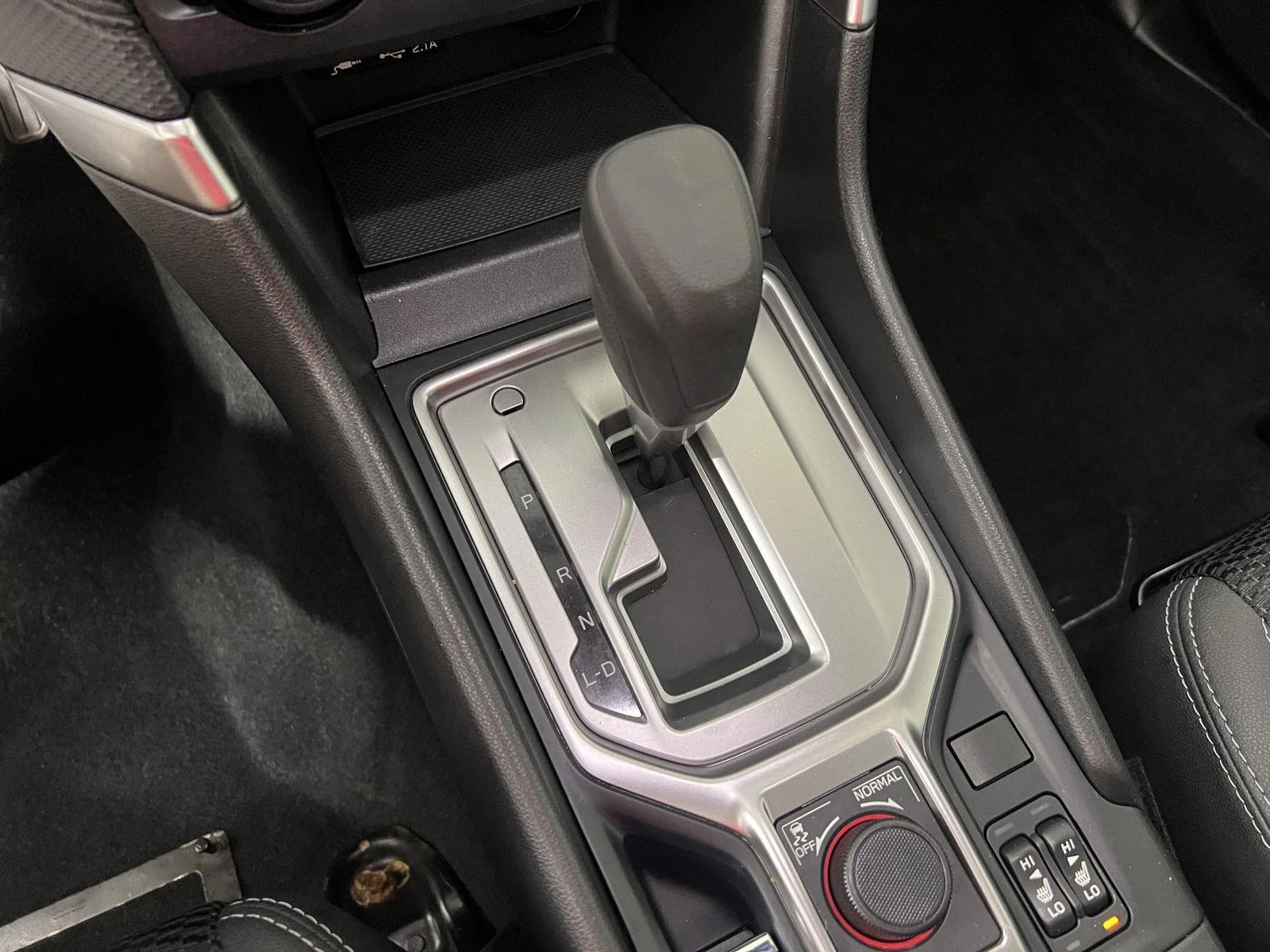 Used 2022 Magnetite Gray Metallic Subaru Premium image 9