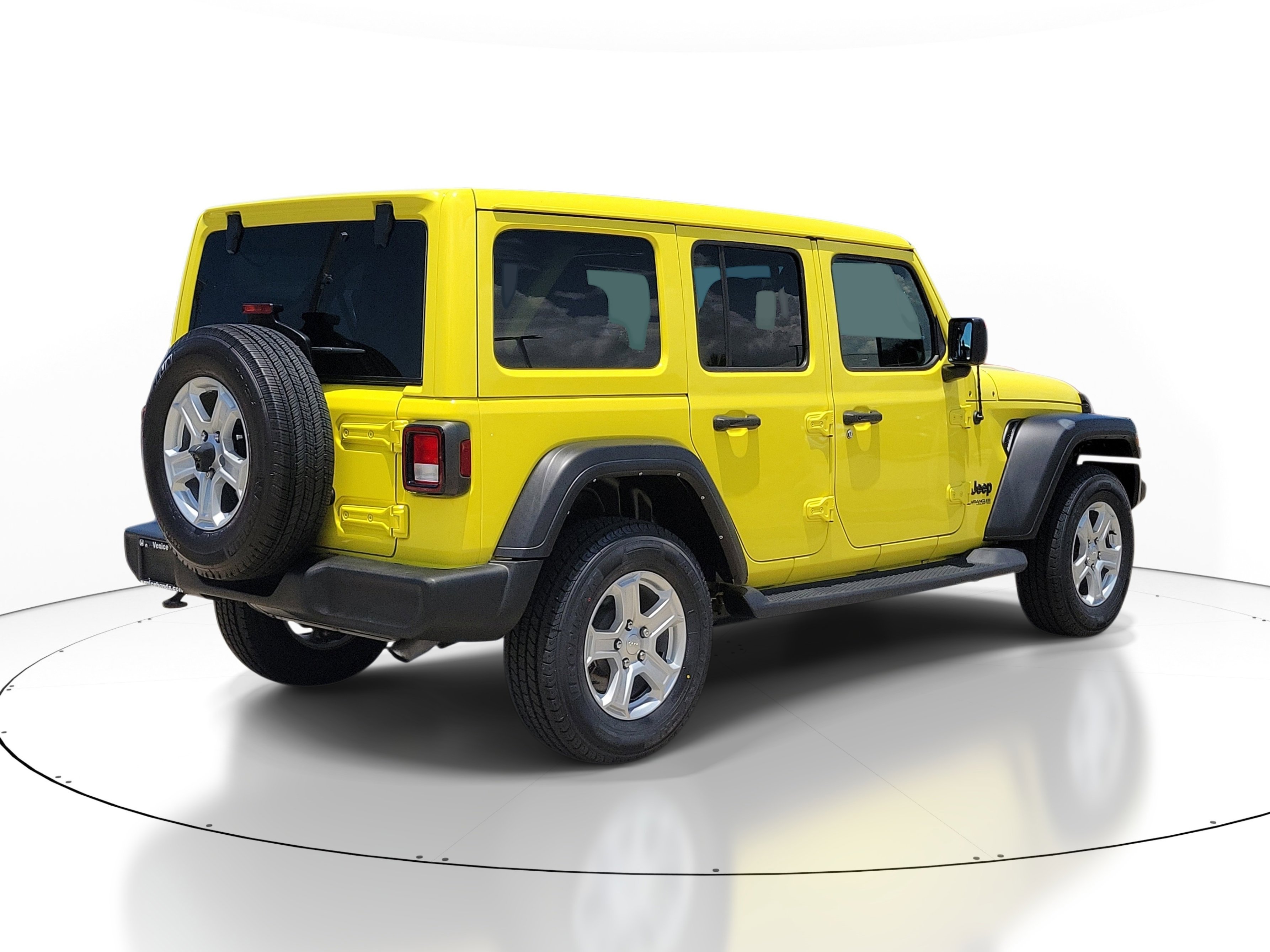 Used 2022 High Velocity Clearcoat Jeep Unlimited Sport S image 5