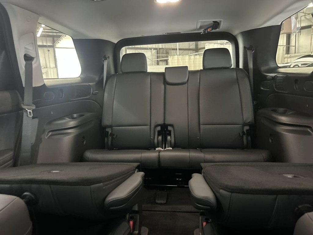 New 2026 Abyss Black Hyundai SEL 7P image 19