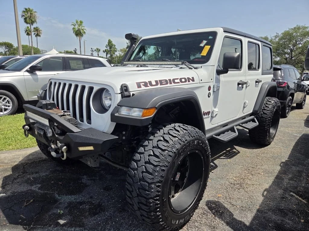 Used 2020 Bright White Clearcoat Jeep Rubicon image 3