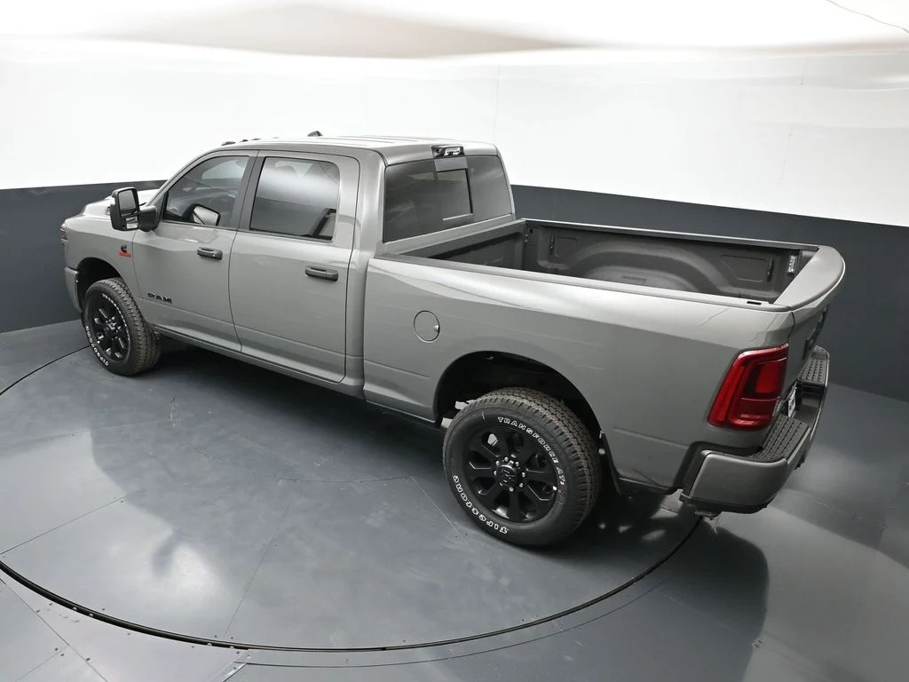 New 2026 Ceramic Gray Clear-Coat Exterior Paint RAM Big Horn image 41