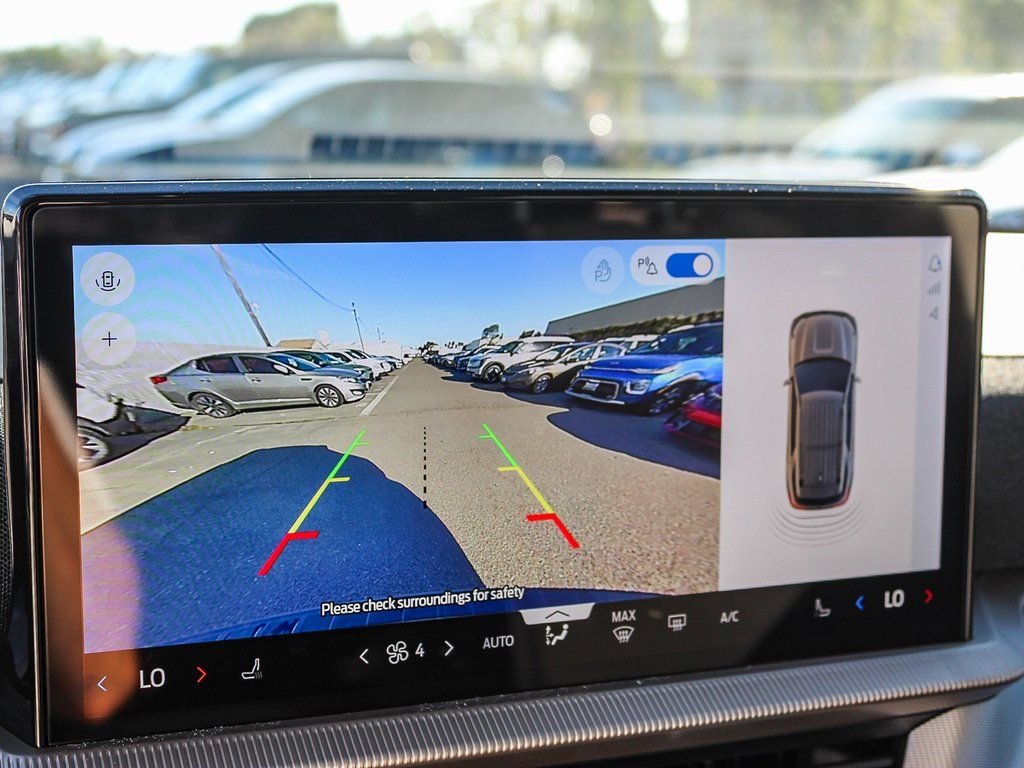 2026 Ford Explorer Active - Photo 24