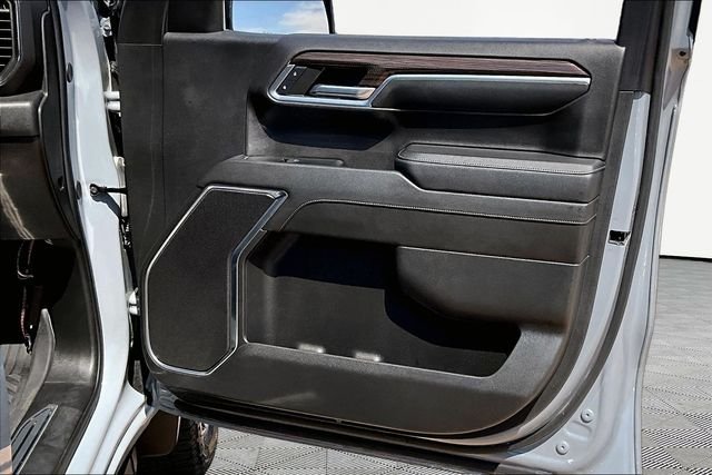 Used 2024 Gray Chevrolet LT image 19