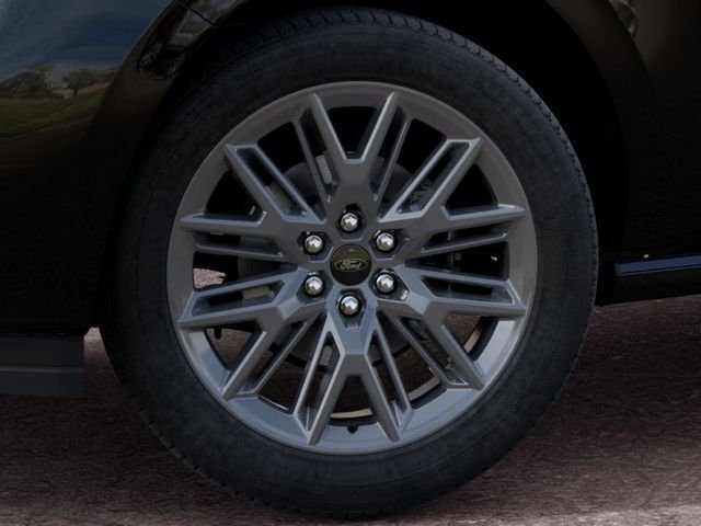 New 2027 Agate Black Metallic Ford Platinum image 19