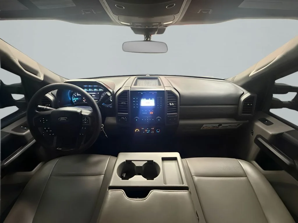 Used 2020 White Ford XL image 16