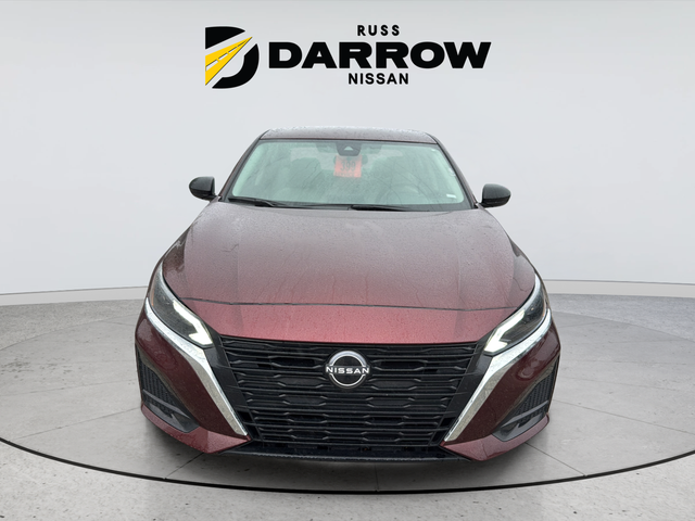 Used 2025 Red Nissan 2.5 SV image 8
