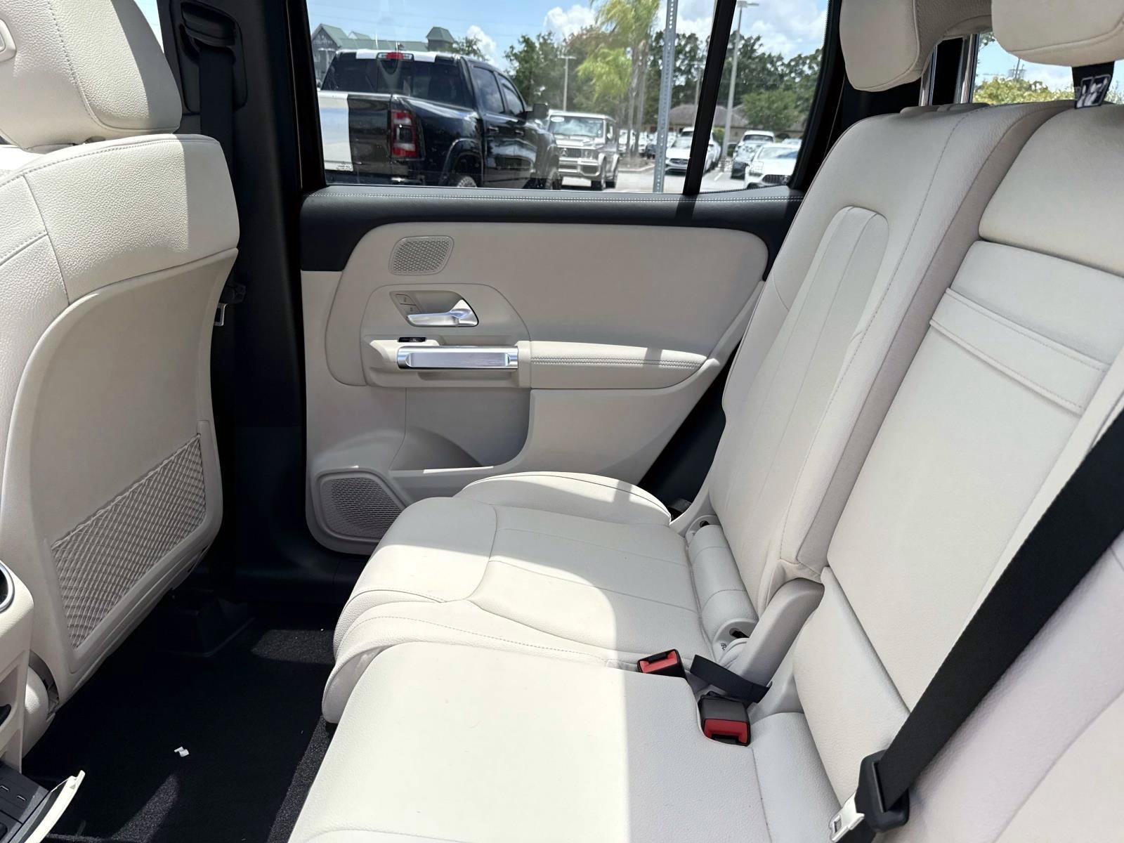 New 2026 Black Mercedes-Benz 250 SUV image 14