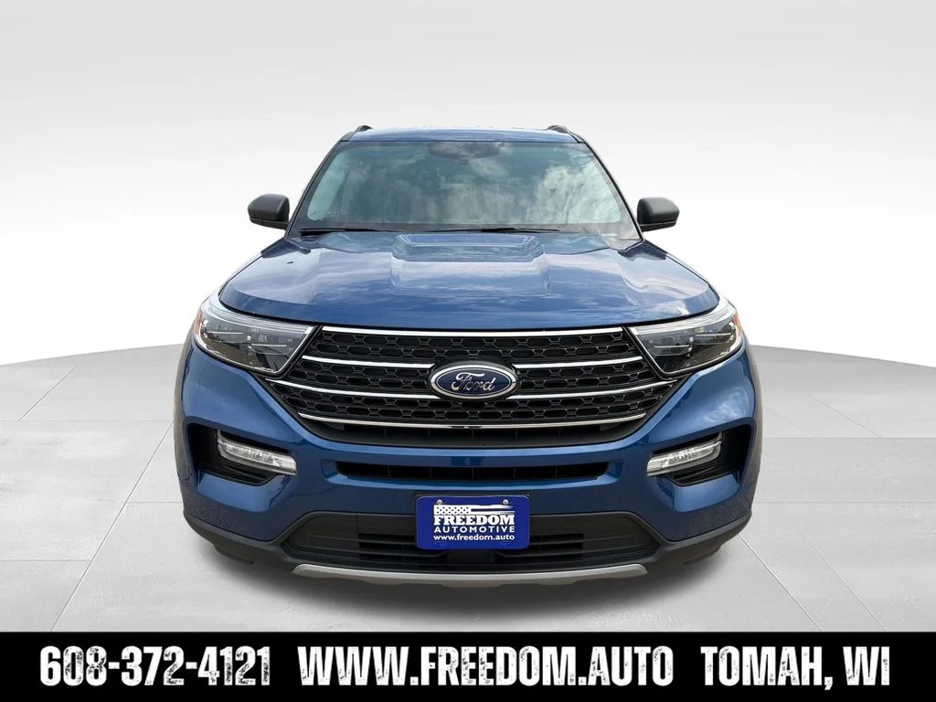 Used 2022 Blue Metallic Ford XLT image 12