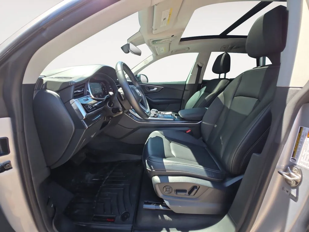 Used 2020 Silver Audi 55 Prestige image 9