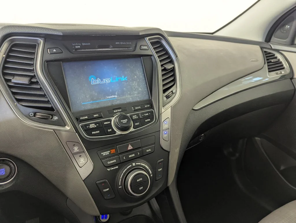 Used 2016 Gray Hyundai 2.0T image 9