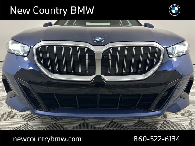 2026 BMW 5 Series 530i - Photo 14