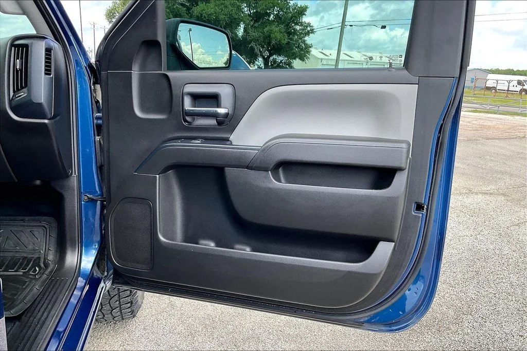 Used 2016 Blue Chevrolet LS image 25