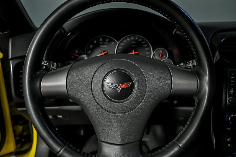 Used 2006 Velocity Yellow Tintcoat Chevrolet Z06 image 22