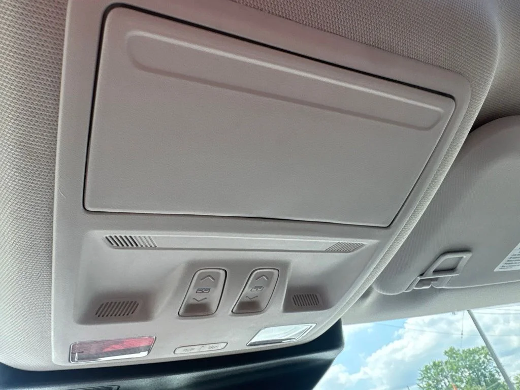 Used 2024 White Ford Big Bend image 25