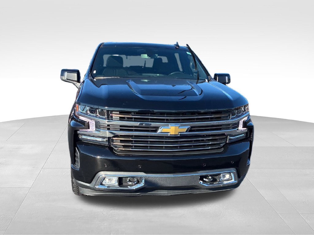 Used 2022 Black Chevrolet High Country image 8