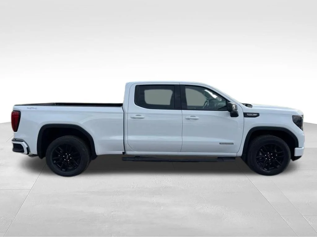 New 2026 Summit White GMC Elevation image 4