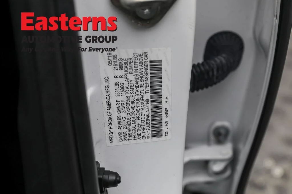 Used 2020 White Acura 3.5L Technology Pkg image 34