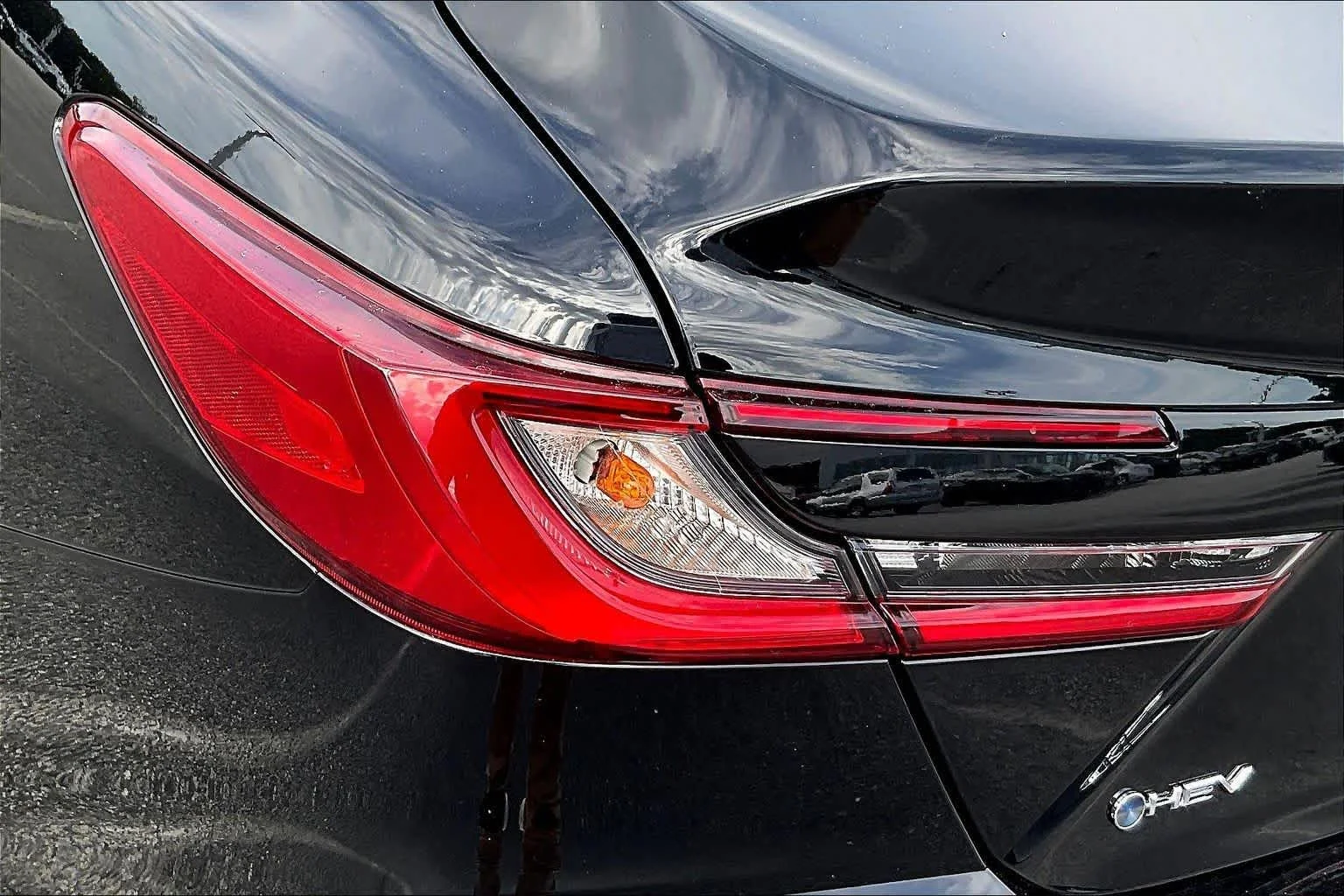 New 2026 Midnight Black Metallic Toyota LE image 14