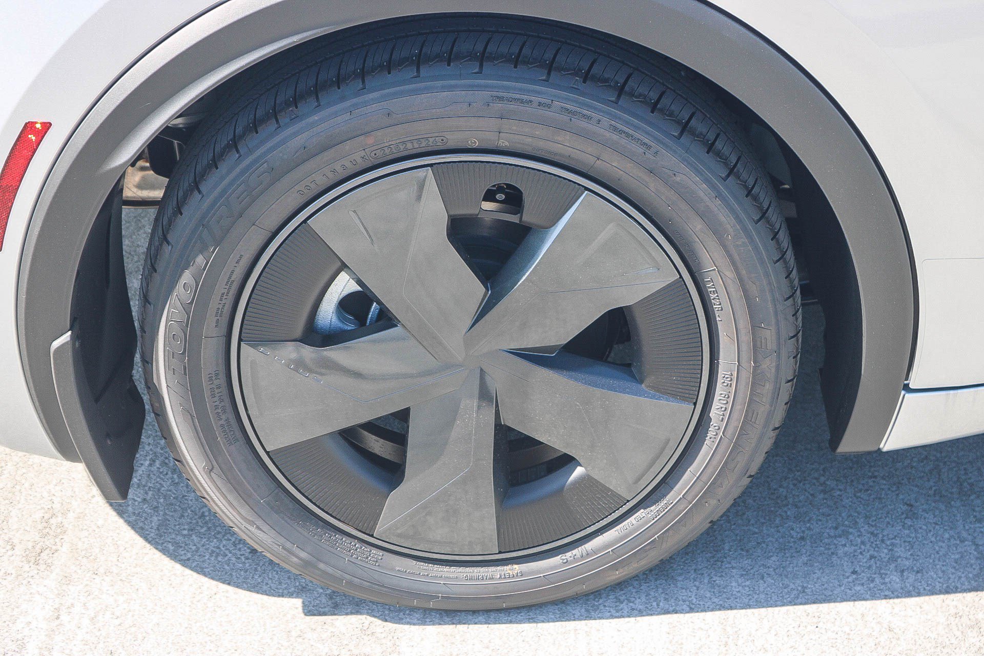New 2027 Cutting Edge Toyota  SE image 11