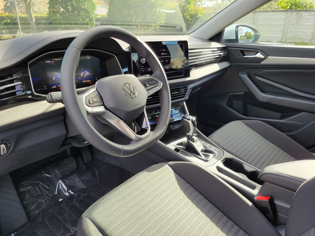 New 2027 White Volkswagen 1.5T S image 12