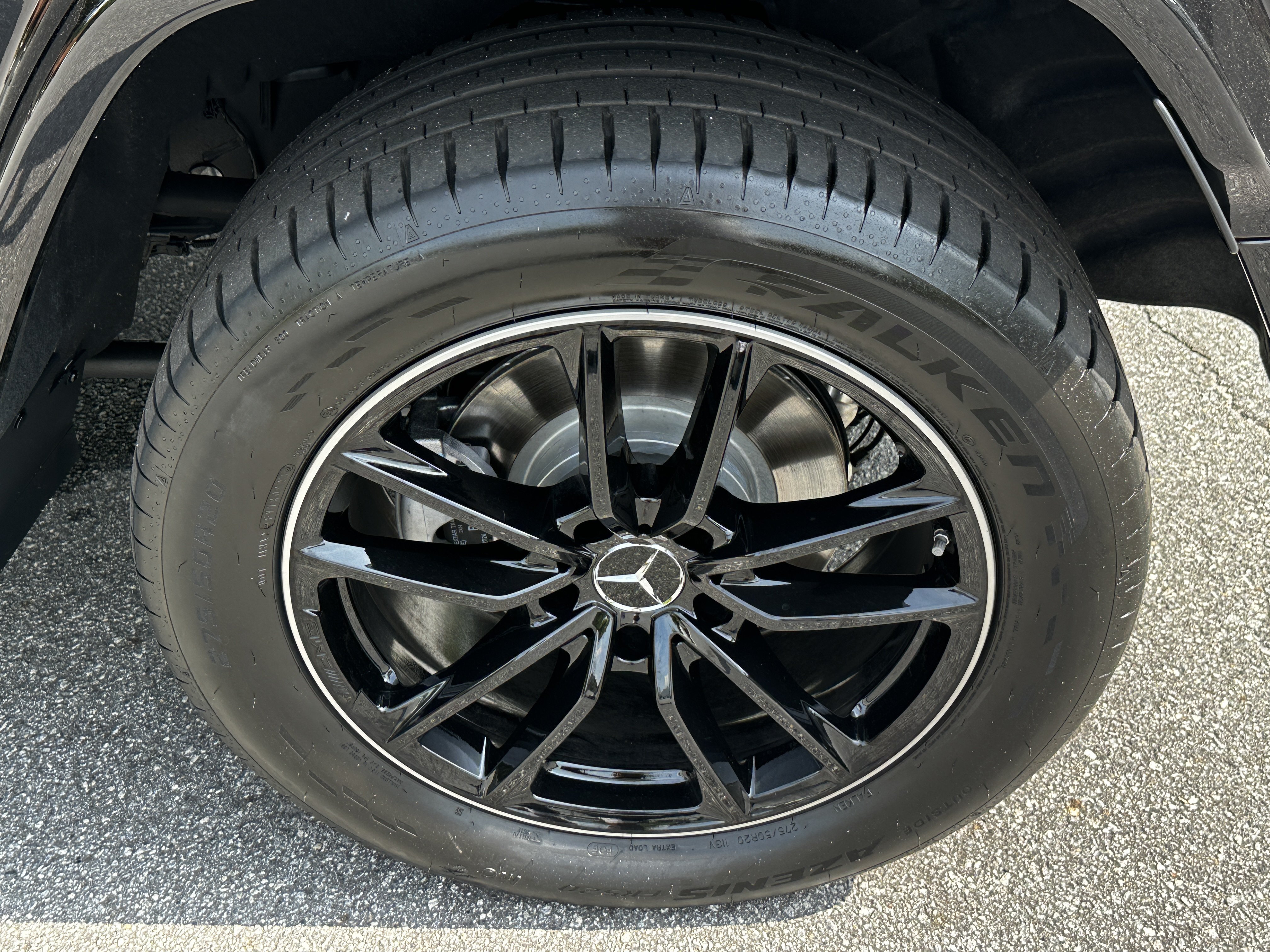 Certified Used 2025 Black Mercedes-Benz G 550 image 23
