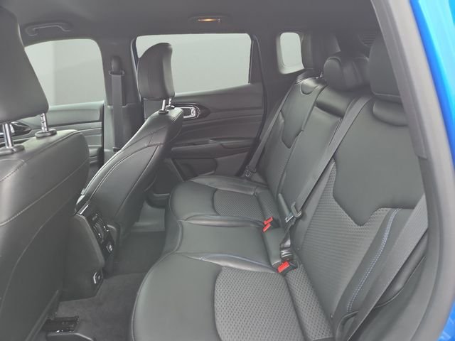 Used 2026 Blue Jeep Latitude image 30